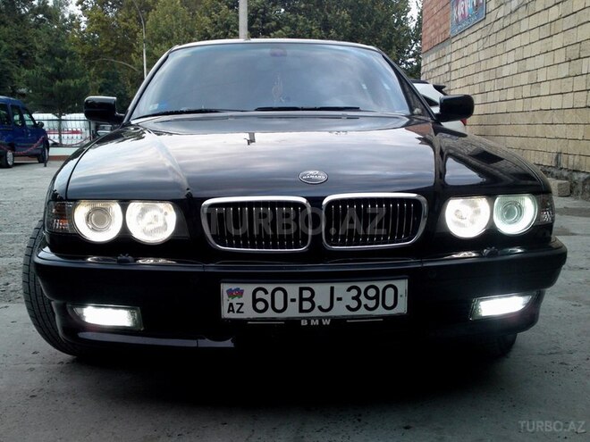BMW 735 2000, 220,000 km - 3.5 l - Mingəçevir