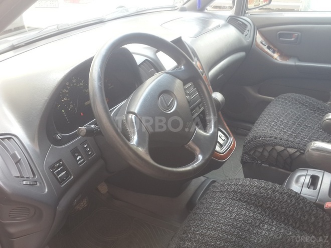 Lexus RX 300 1999, 130,000 km - 3.0 l - Bakı