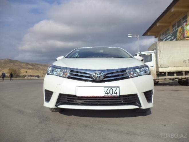 Toyota Corolla 2013, 38,000 km - 1.6 л - Bakı