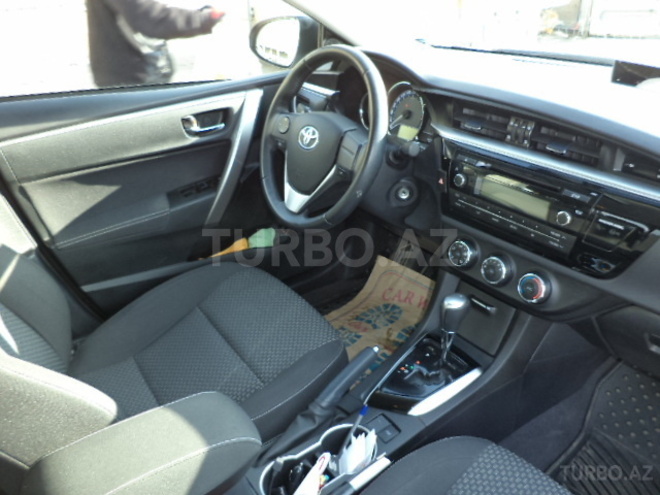 Toyota Corolla 2013, 38,000 km - 1.6 л - Bakı