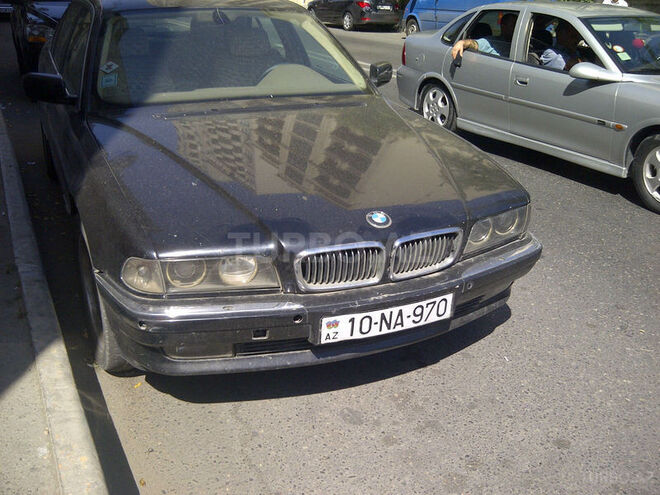 BMW 735 1996, 2,930,000 km - 1.4 l - Bakı