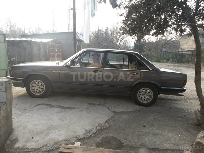 Audi  1988, 88,000 km - 2.0 l - Mingəçevir
