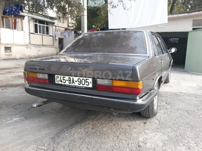 Audi  1988, 88,000 km - 2.0 l - Mingəçevir