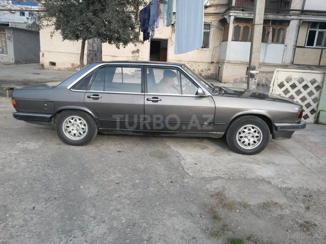 Audi  1988, 88,000 km - 2.0 l - Mingəçevir