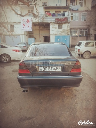Mercedes C 180 1998, 215,000 km - 1.8 l - Sumqayıt