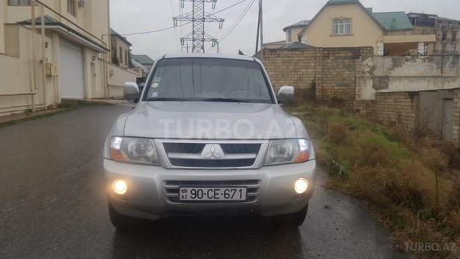 Mitsubishi Pajero 2004, 249,880 km - 3.0 l - Bakı