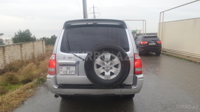 Mitsubishi Pajero 2004, 249,880 km - 3.0 l - Bakı