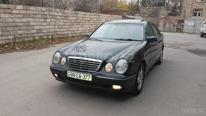 Mercedes E 280 2000, 210,000 km - 2.8 l - Bakı