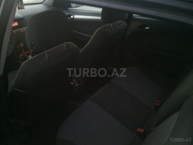 Opel Astra 2006, 152,000 km - 1.9 l - Bakı