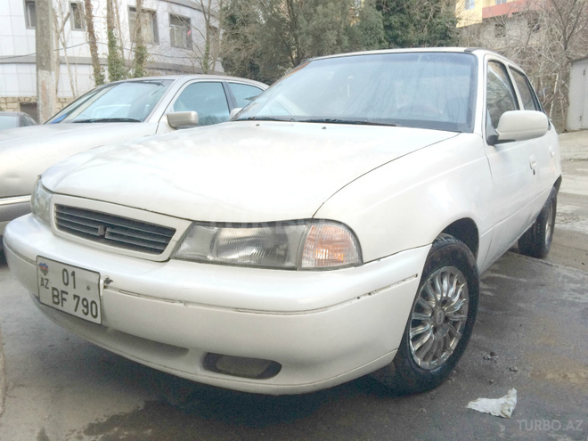 Daewoo Nexia 1997, 320,000 km - 1.6 l - Bakı