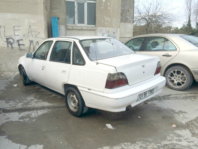 Daewoo Nexia 1997, 320,000 km - 1.6 l - Bakı