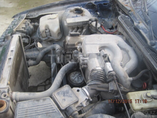 BMW 318 1993, 250,000 km - 1.6 l - Xaçmaz