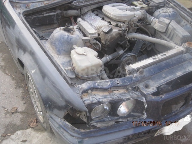BMW 318 1993, 250,000 km - 1.6 l - Xaçmaz