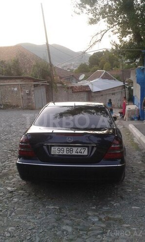 Mercedes E 220 2003, 200,000 km - 2.2 l - Şəki