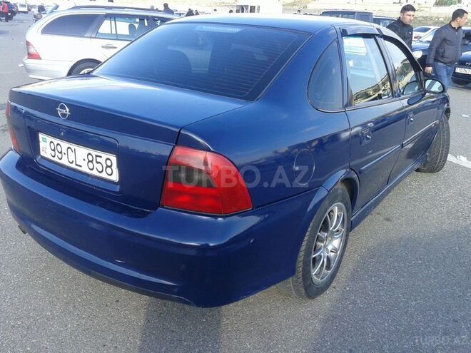 Opel Vectra 1999, 256,000 km - 1.6 l - Bakı