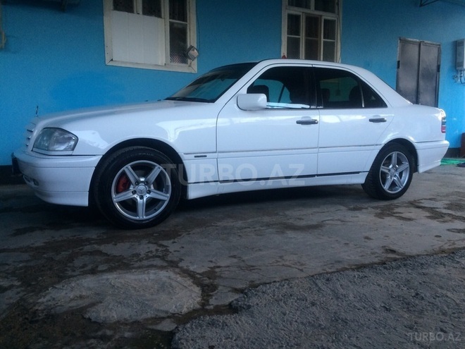 Mercedes C 200 1994, 280,000 km - 2.0 л - İmişli