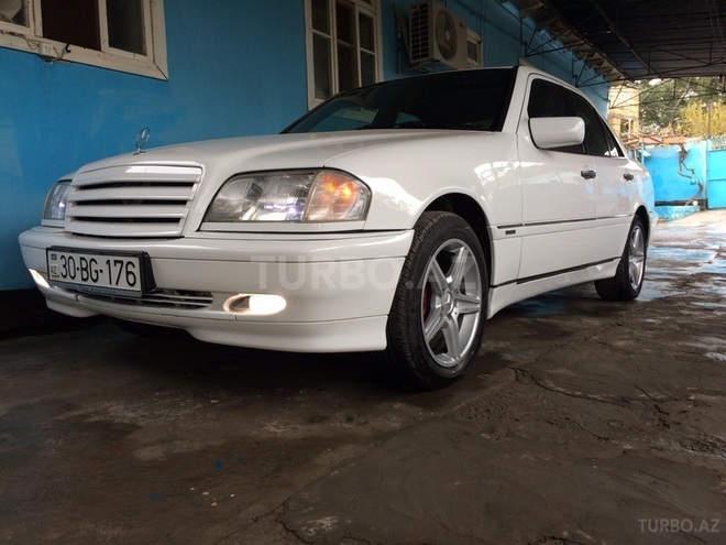 Mercedes C 200 1994, 280,000 km - 2.0 л - İmişli