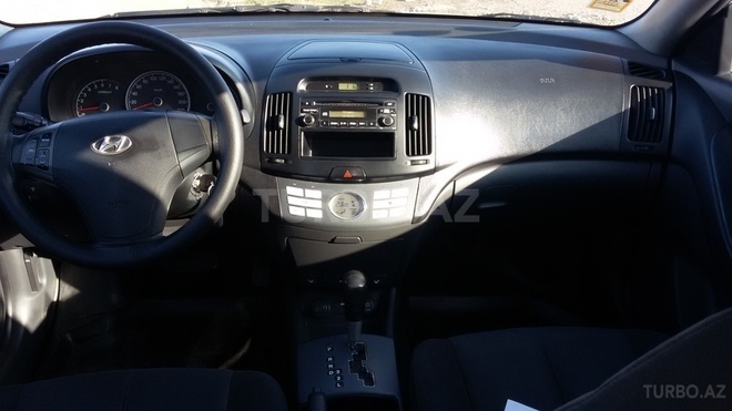 Hyundai Elantra 2009, 93,564 km - 1.6 l - Gəncə