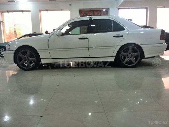 Mercedes C 230 1999, 170,000 km - 2.3 л - Sumqayıt