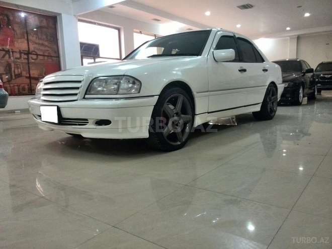 Mercedes C 230 1999, 170,000 km - 2.3 л - Sumqayıt