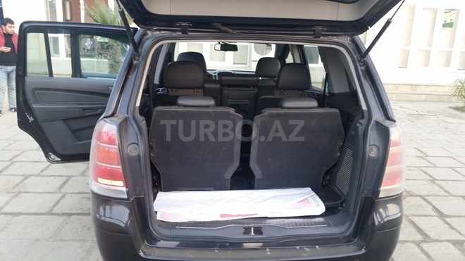 Opel Zafira 2006, 2,610,000 km - 1.9 l - Bakı