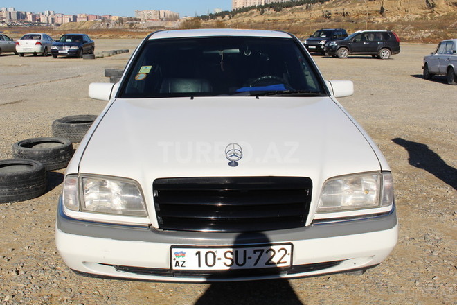 Mercedes C 180 1994, 270,000 km - 1.8 l - Bakı