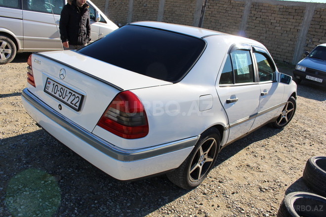 Mercedes C 180 1994, 270,000 km - 1.8 l - Bakı