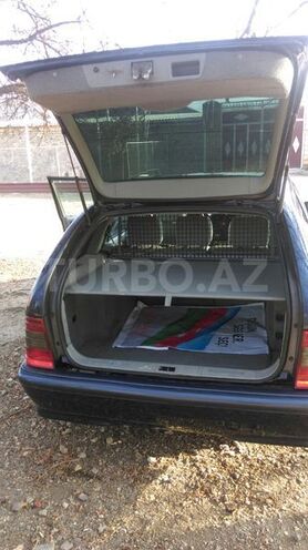 Mercedes C 220 1999, 240,000 km - 2.2 l - Şəmkir