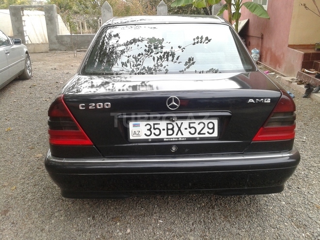 Mercedes C 200 1999, 242,000 km - 2.0 l - Qazax