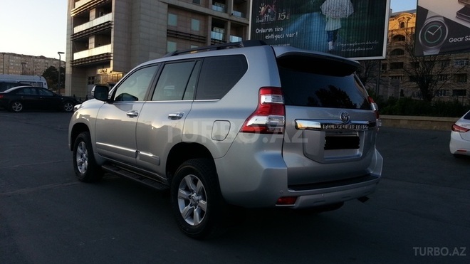 Toyota Prado 2014, 27,000 km - 2.8 l - Bakı
