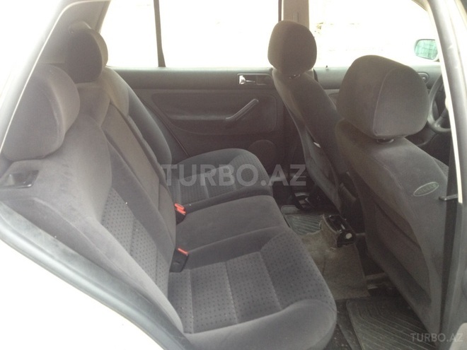 Volkswagen Golf 1998, 179,000 km - 1.6 l - Bakı