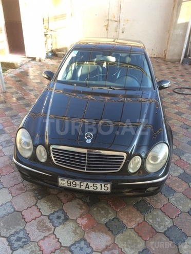 Mercedes E 220 2002, 390,000 km - 2.2 l - Bakı