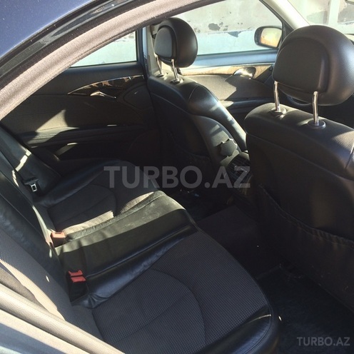 Mercedes E 220 2002, 390,000 km - 2.2 l - Bakı