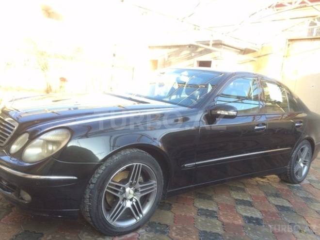 Mercedes E 220 2002, 390,000 km - 2.2 l - Bakı