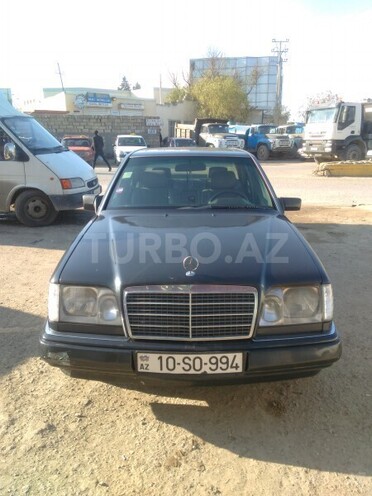 Mercedes E 220 1994, 410,393 km - 2.2 l - Bakı