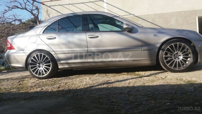 Mercedes C 240 2003, 150,000 km - 2.4 l - Bakı