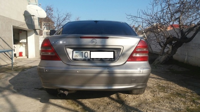 Mercedes C 240 2003, 150,000 km - 2.4 l - Bakı