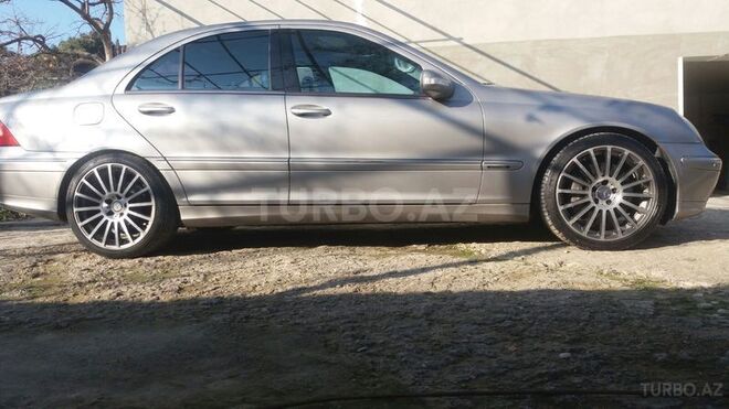 Mercedes C 240 2003, 150,000 km - 2.4 l - Bakı