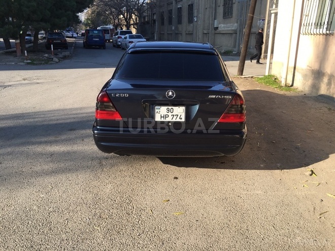 Mercedes C 200 1998, 135,641 km - 2.0 l - Bakı