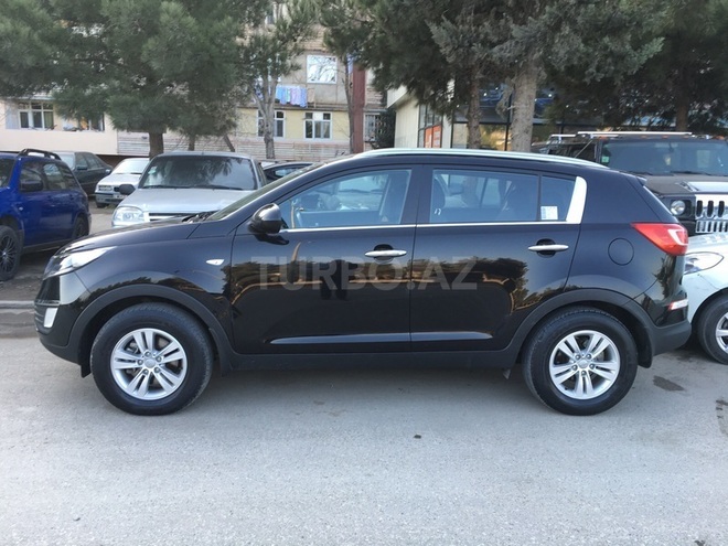 Kia Sportage 2013, 71,700 km - 2.0 l - Sumqayıt