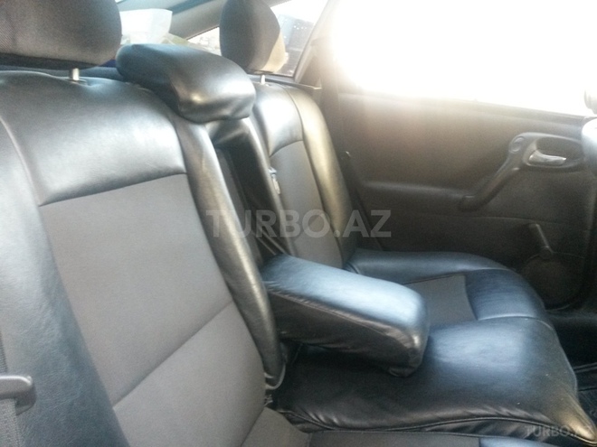 Opel Vectra 1999, 302,000 km - 1.8 l - Bakı