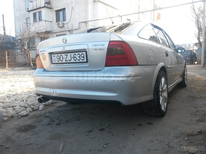 Opel Vectra 1999, 302,000 km - 1.8 l - Bakı