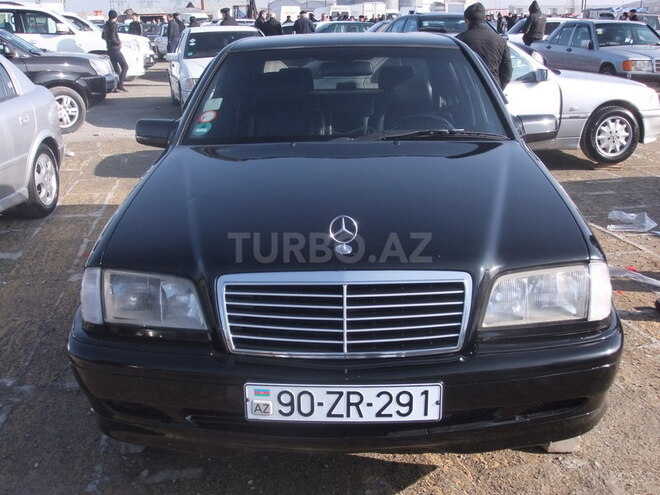 Mercedes C 230 1999, 280,000 km - 2.3 l - Sumqayıt