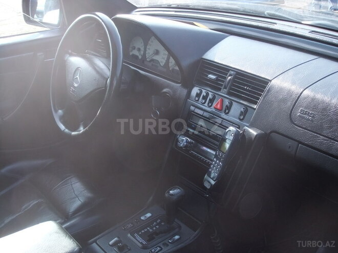 Mercedes C 230 1999, 280,000 km - 2.3 l - Sumqayıt