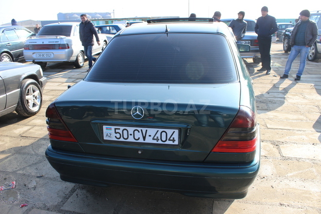 Mercedes C 200 1998, 179,000 km - 2.0 l - Bakı