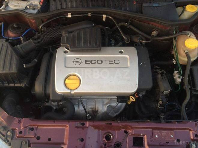 Opel Corsa 2002, 99,000 km - 1.4 l - Bakı