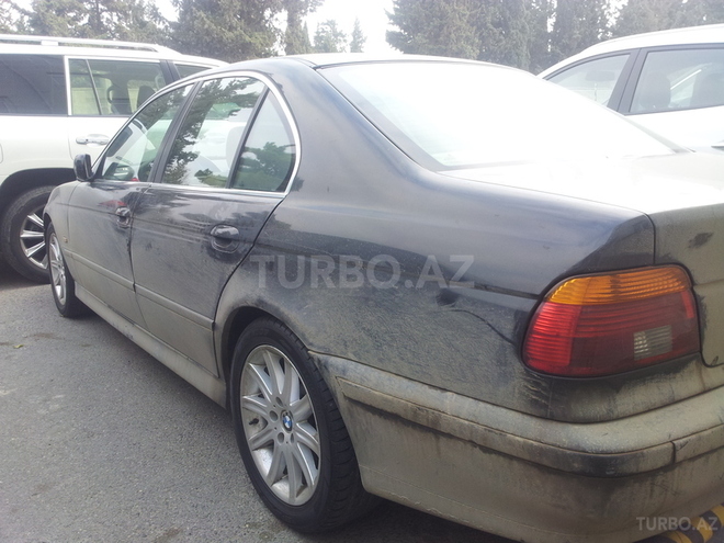 BMW 525 2002, 215,000 km - 2.5 l - Bakı