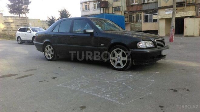 Mercedes C 220 2000, 254,178 km - 2.2 l - Bakı