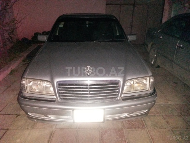 Mercedes C 240 1997, 196,000 km - 2.4 l - Bakı