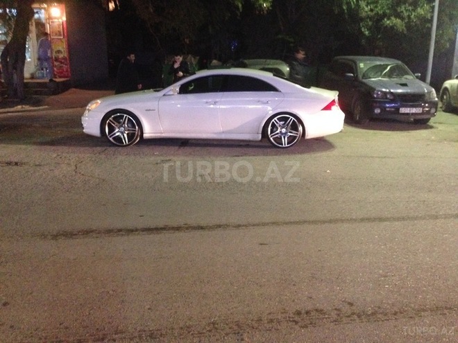 Mercedes CLS 350 2006, 146,000 km - 0.4 л - Bakı